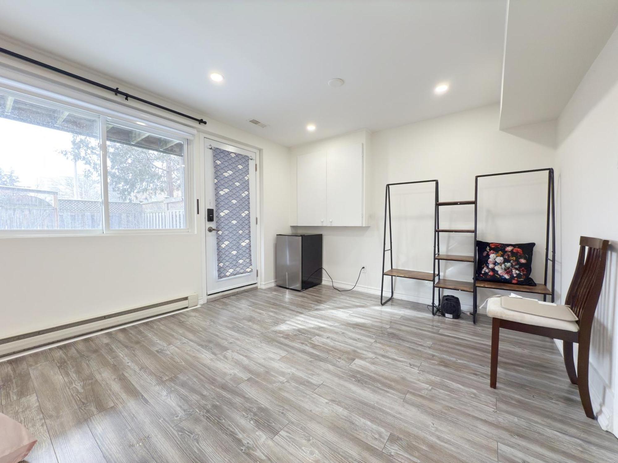 Cozy Room With Private Bath Near Don Mills Subway Toronto Buitenkant foto